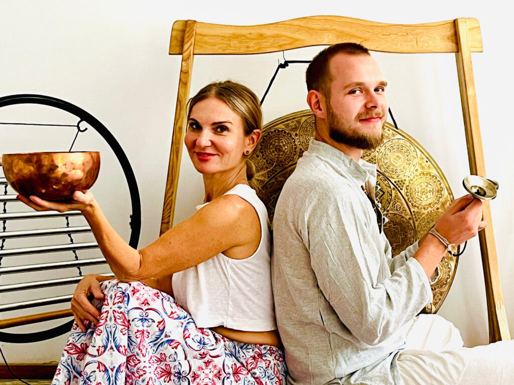 Kurs terapii dźwiękiem Mis Tybetańskich I i II Stopień Janówek Pierwszy, k. Warszawy 29.11 - 01.12 2024 woj. mazowieckie Kaash Yoga Kasia Mikutowicz